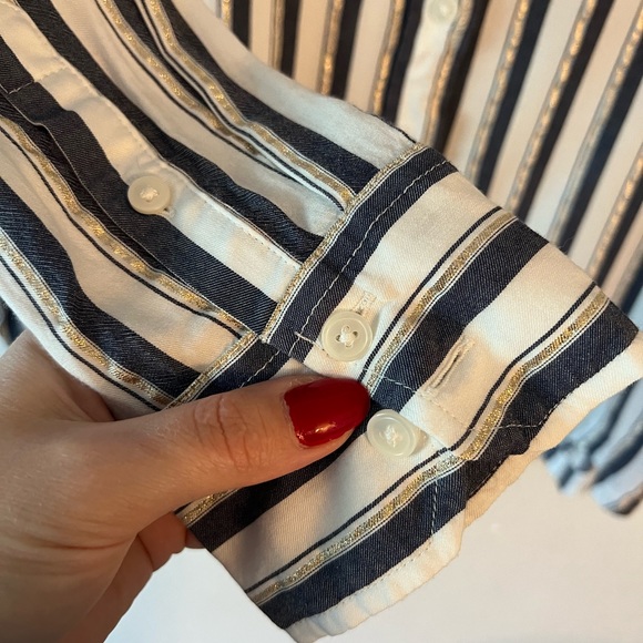 {Banana Republic} Striped Button Up Shirt - Picture 4 of 7